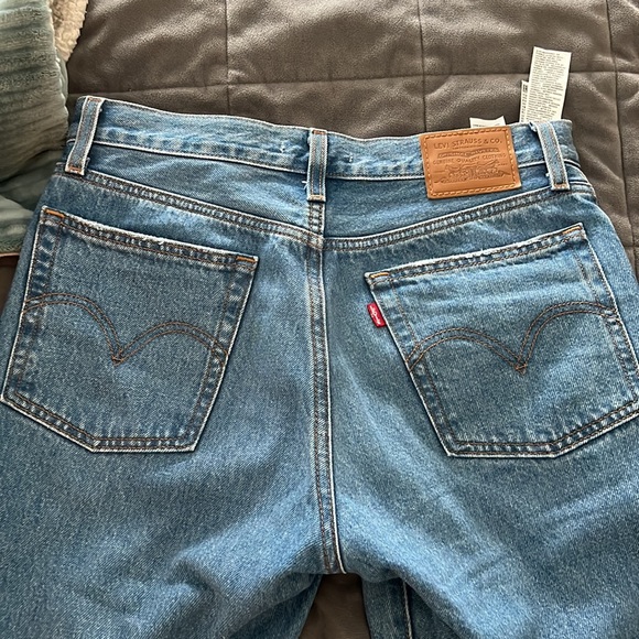 Levi’s wedgie straight leg - Picture 5 of 8